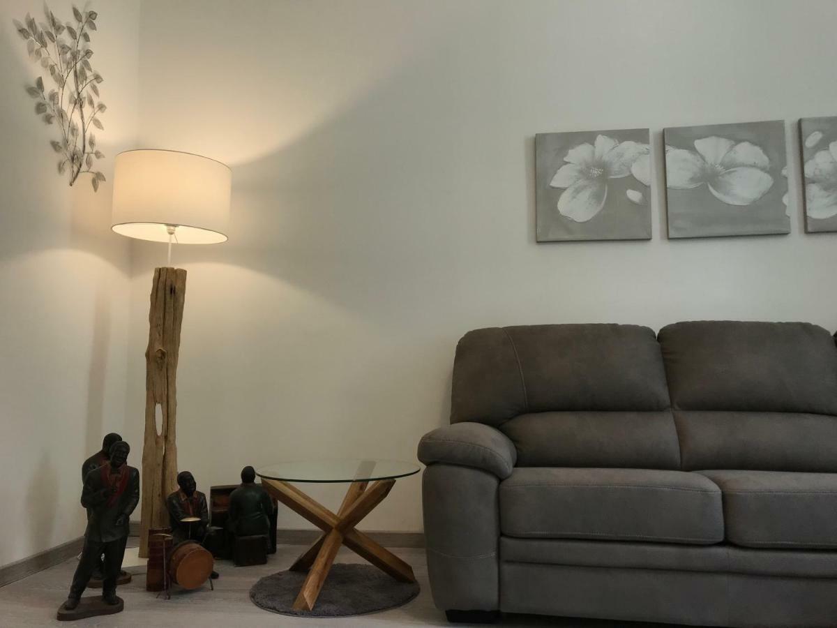 Lovely Apt Really Downtown - Free Private Parking Included! - Genoa Exterior photo